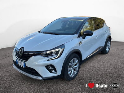 Renault Captur Plug-in Hybrid E-Tech 160 CV Initiale Paris del 2022 usata a Roma