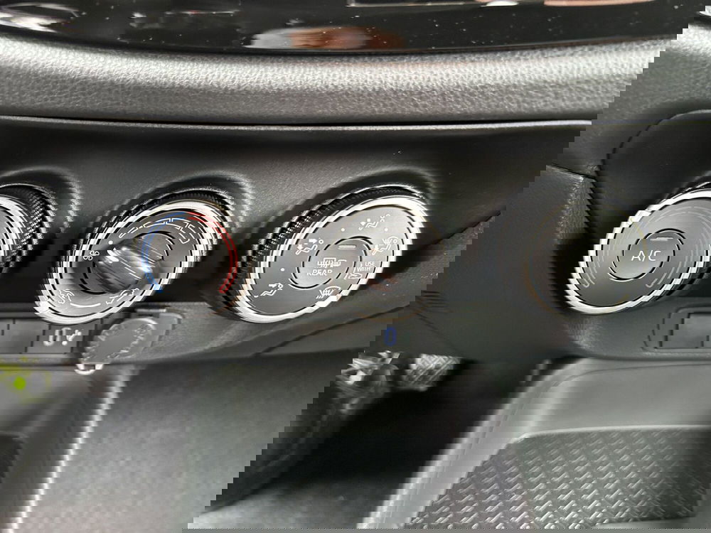 Toyota Aygo X nuova a Roma (18)