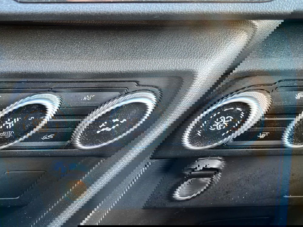 Dacia Jogger usata a Roma (18)