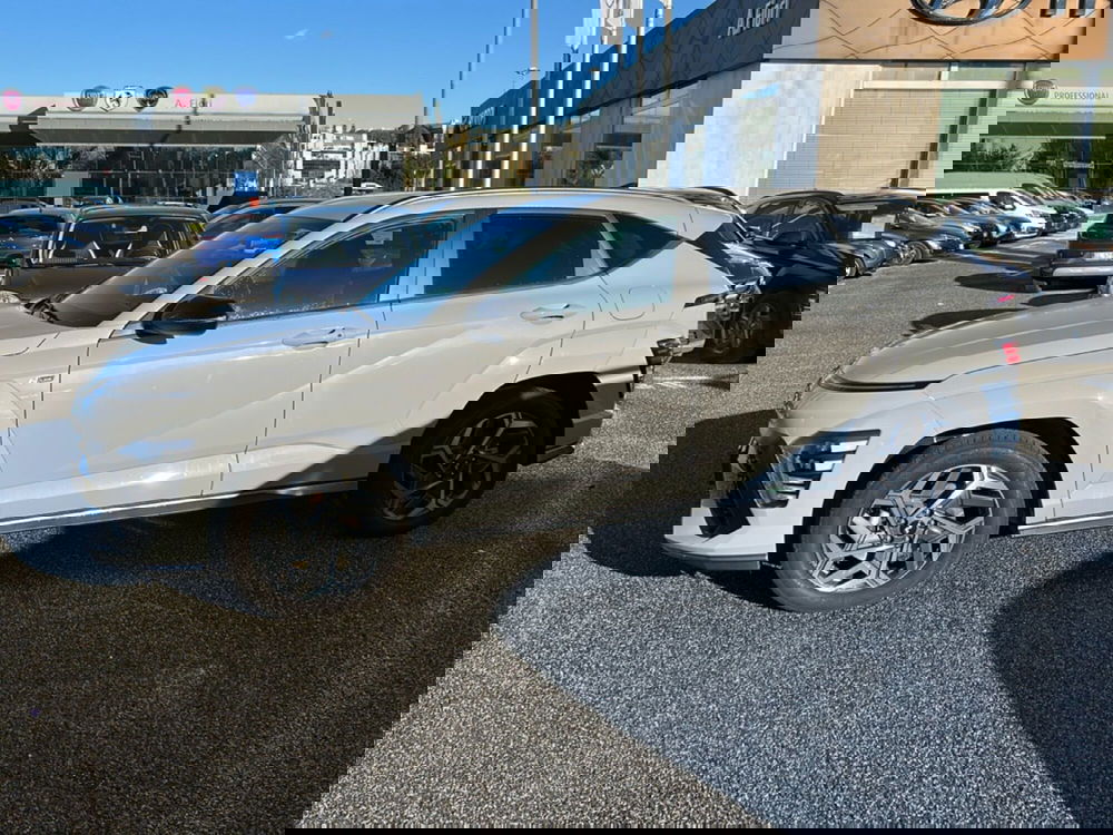 Hyundai Kona usata a Roma (8)