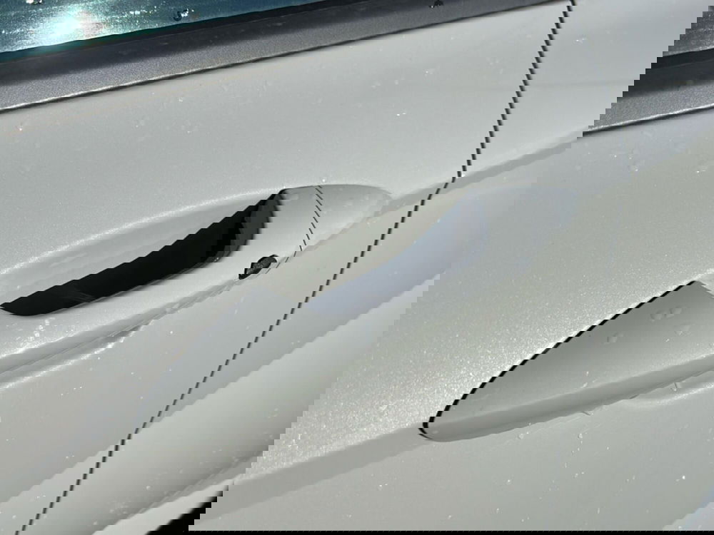 Hyundai Kona usata a Roma (9)