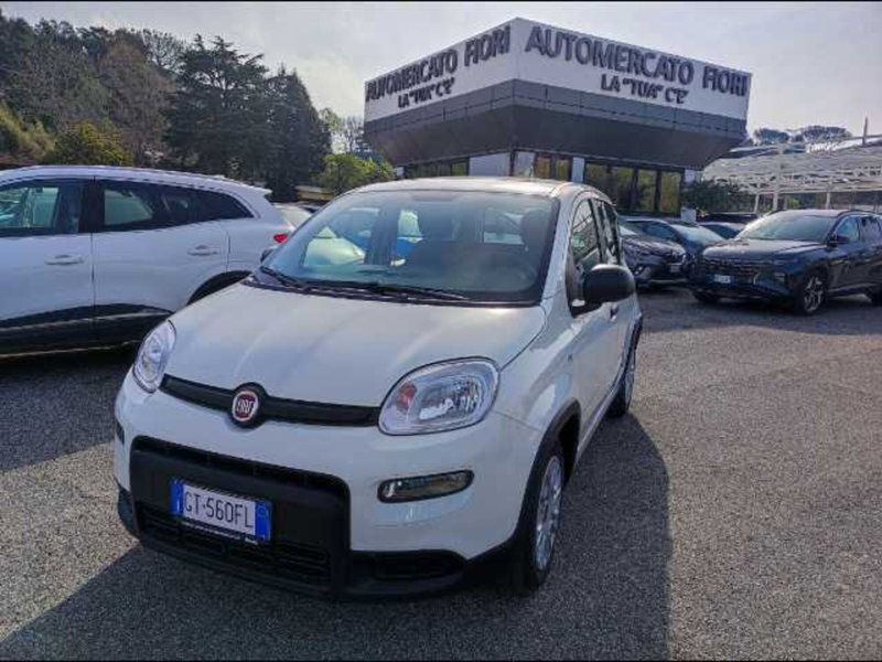 Fiat Panda Cross nuova a Roma