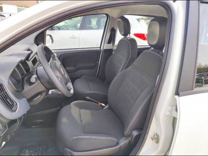 Fiat Panda Cross nuova a Roma (11)