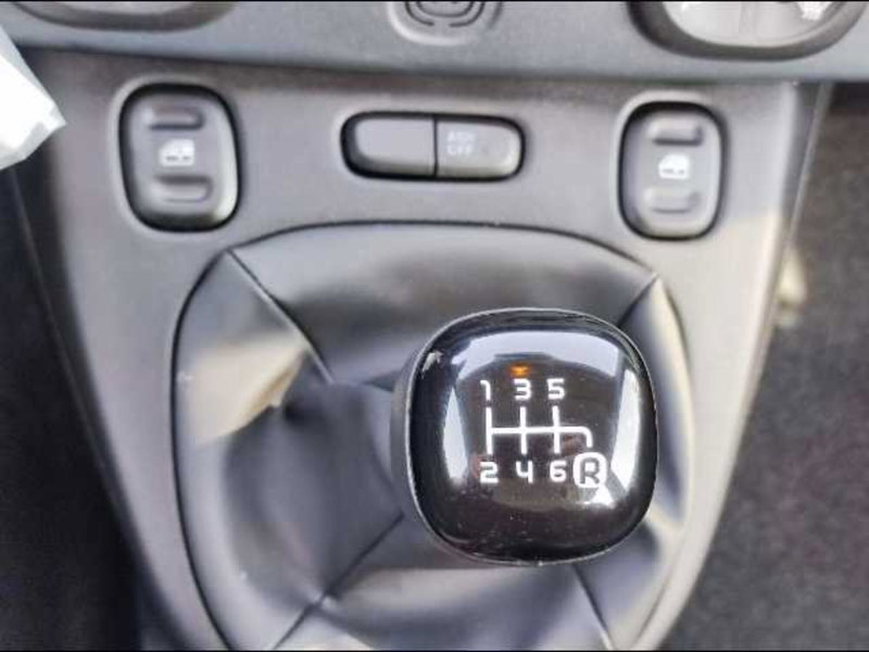 Fiat Panda Cross nuova a Roma (15)
