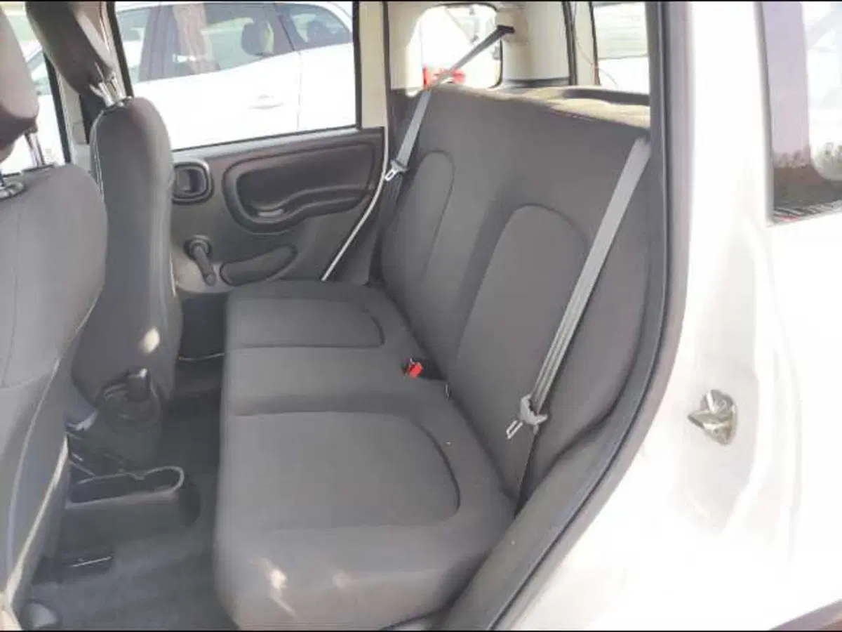 Fiat Panda Cross nuova a Roma (9)