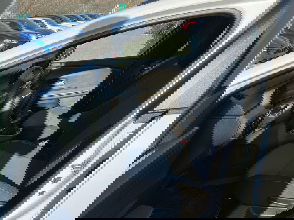 Dacia Jogger usata a Roma (13)