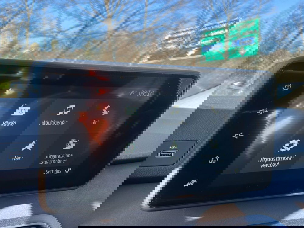 Dacia Jogger usata a Roma (17)