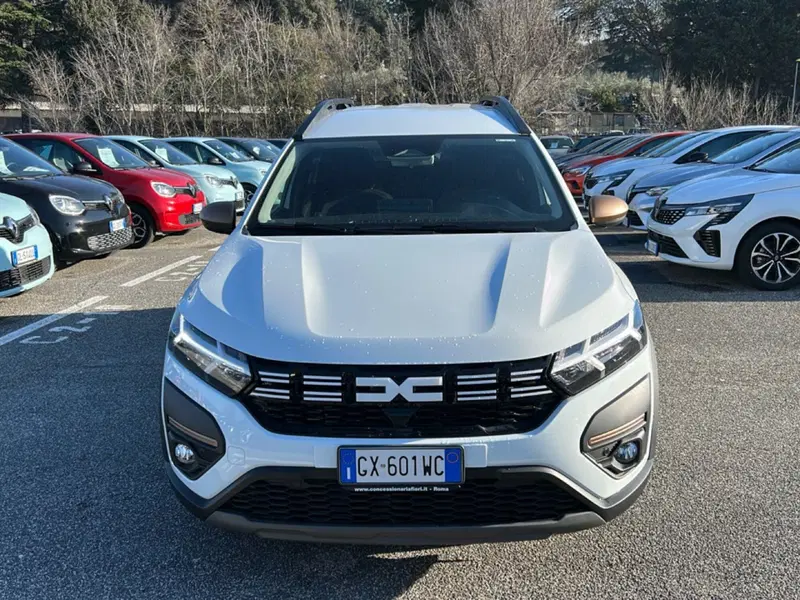 Dacia Jogger usata a Roma (7)