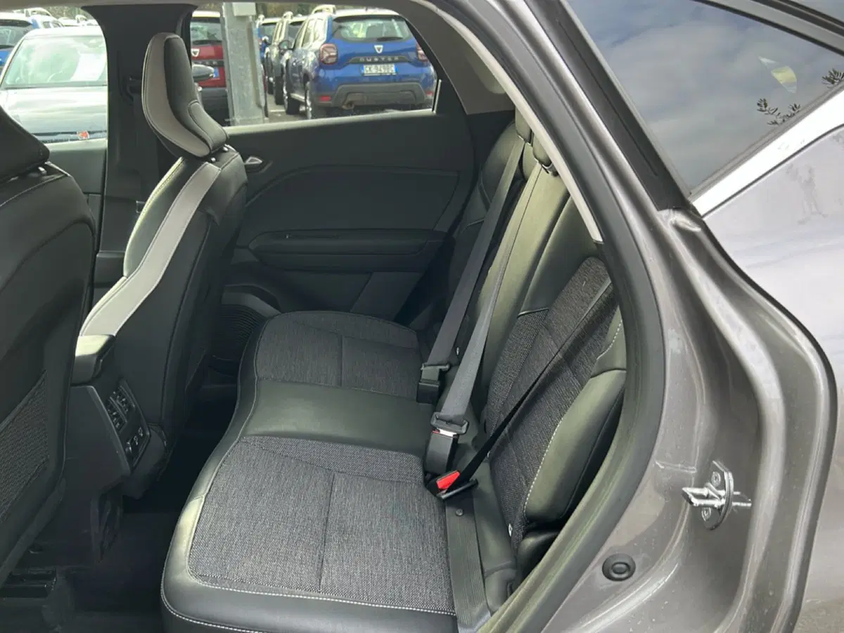 Renault Captur usata a Roma (11)