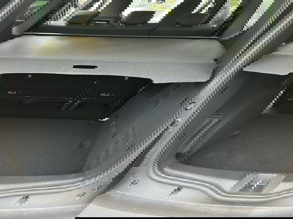 Dacia Jogger usata a Roma (10)