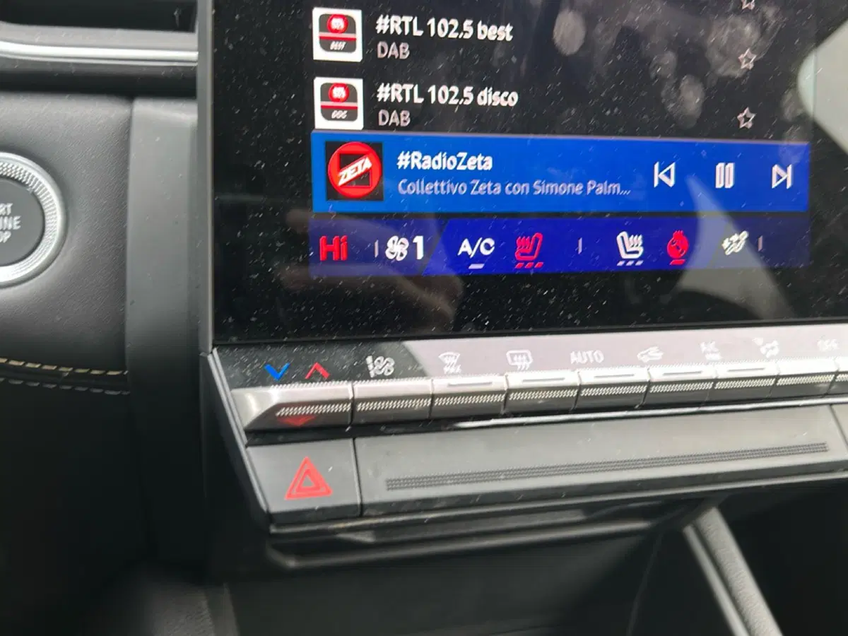 Renault Symbioz usata a Roma (19)