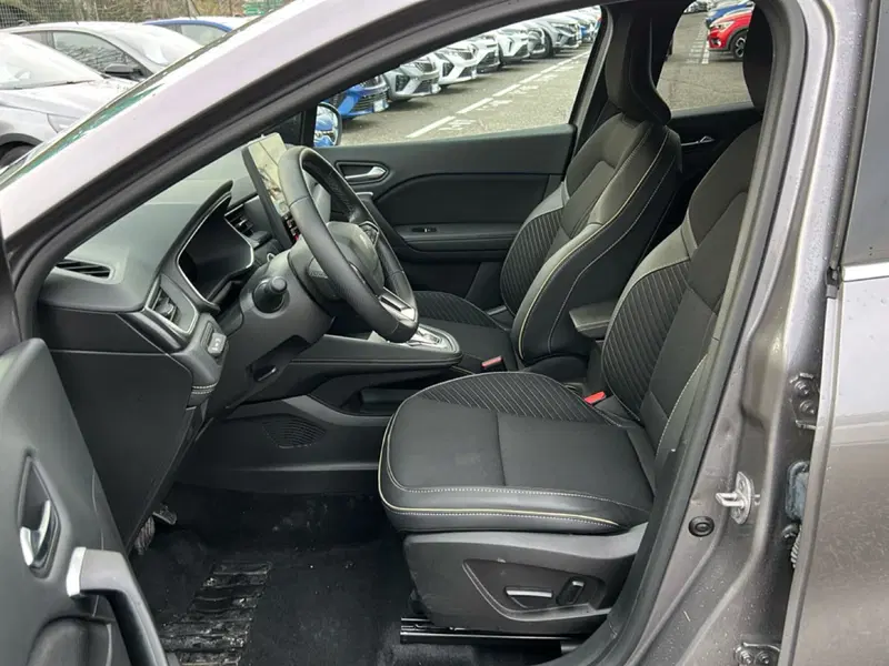 Renault Symbioz usata a Roma (13)