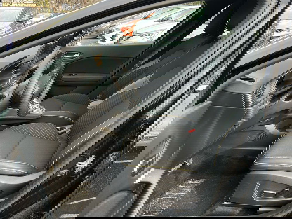 Renault Symbioz usata a Roma (13)