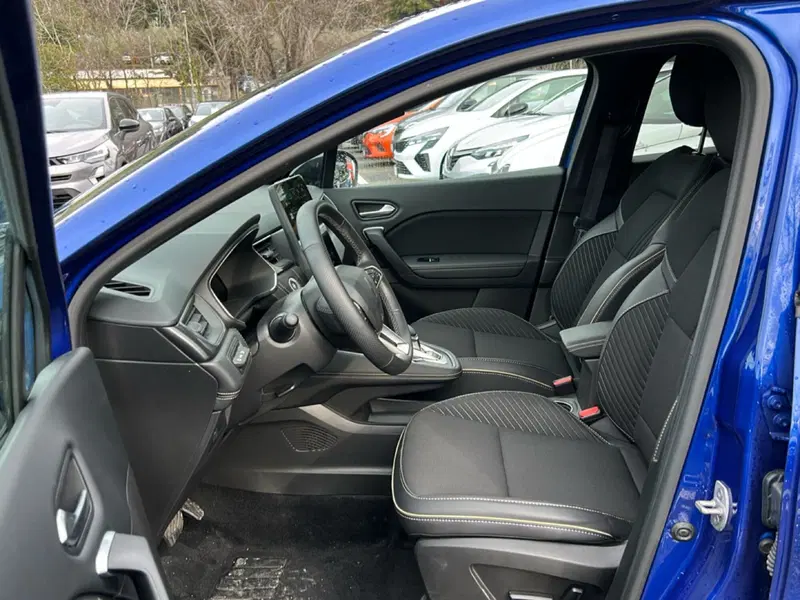 Renault Symbioz usata a Roma (13)