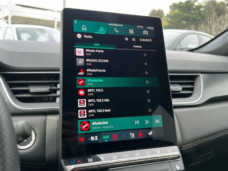 Renault Symbioz usata a Roma (17)