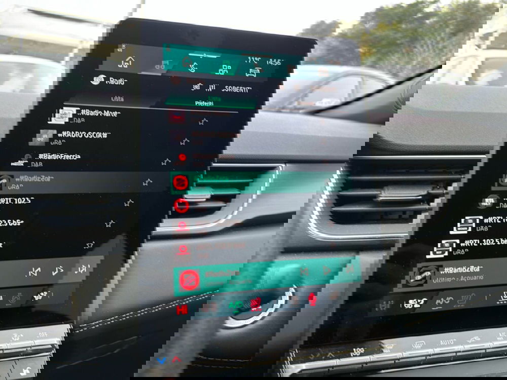 Renault Symbioz usata a Roma (17)