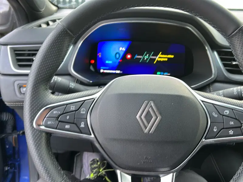 Renault Symbioz usata a Roma (15)