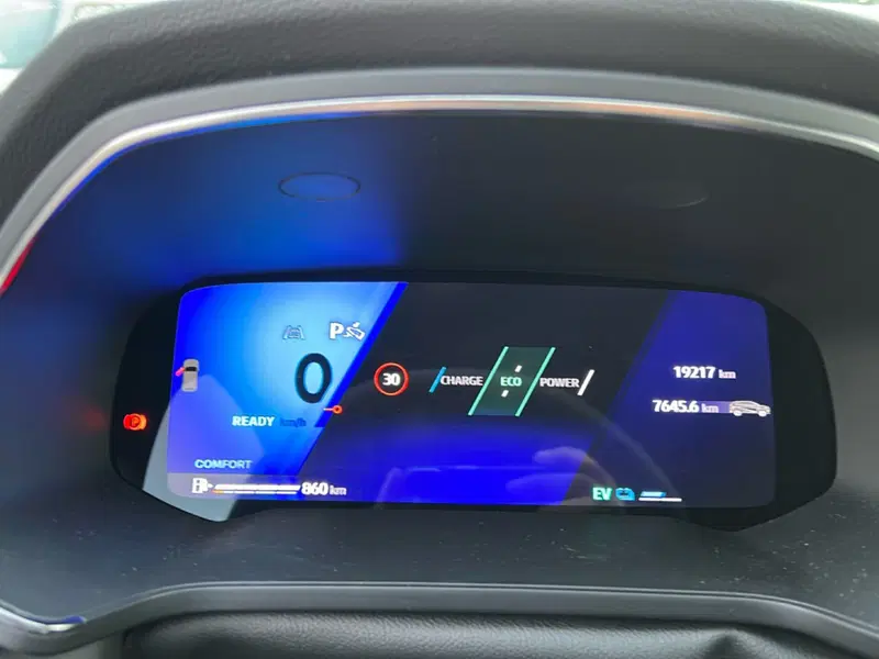 Renault Symbioz usata a Roma (16)