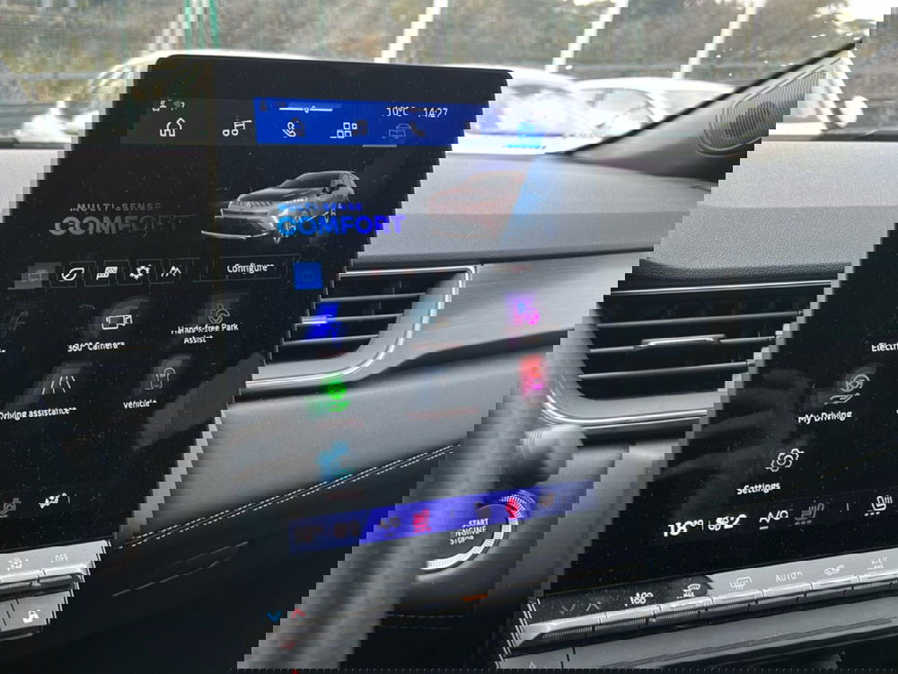 Renault Symbioz usata a Roma (17)