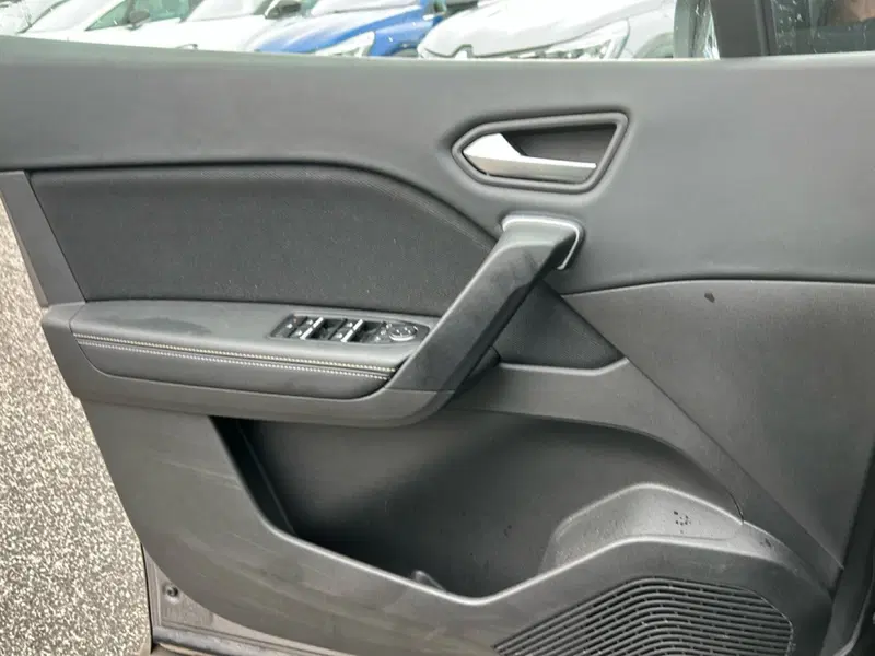 Renault Symbioz usata a Roma (20)