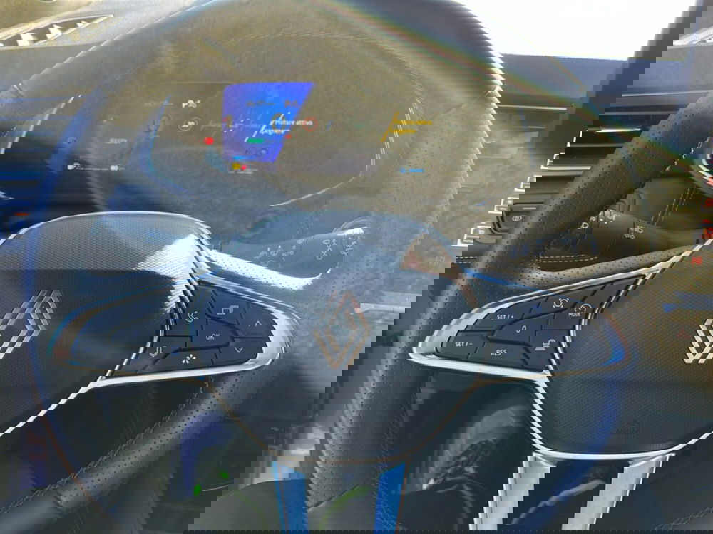 Renault Symbioz usata a Roma (16)