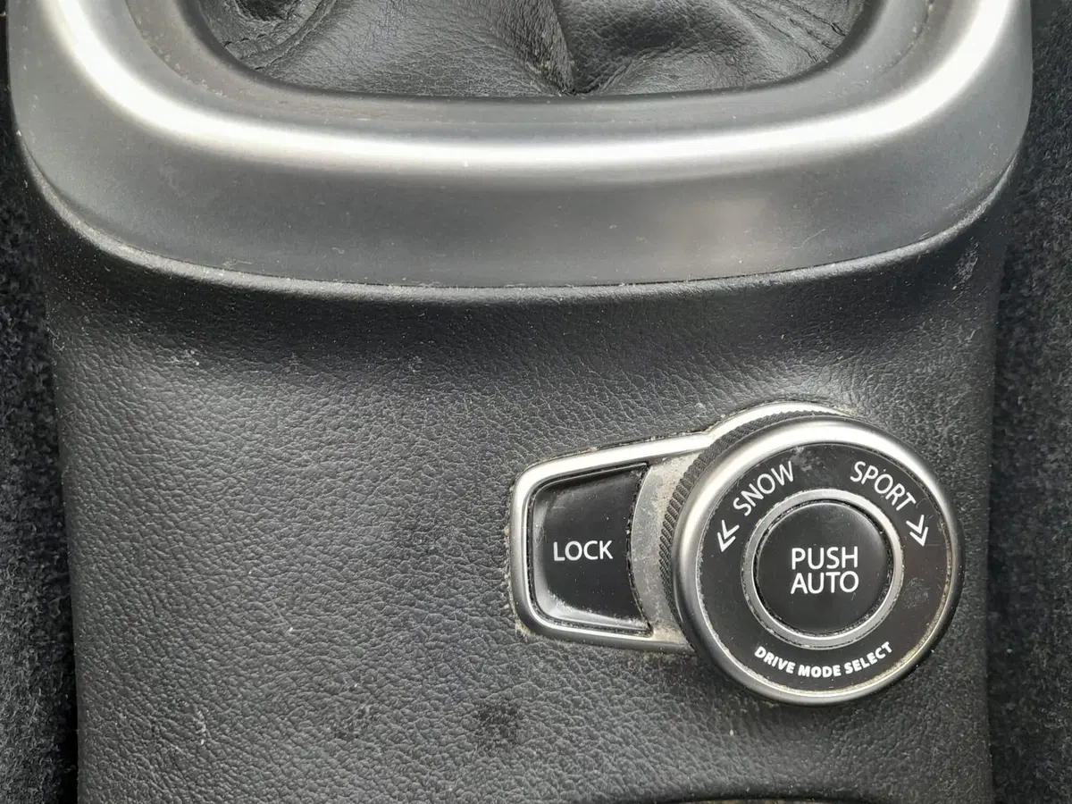 Suzuki S-Cross usata a L'Aquila (12)