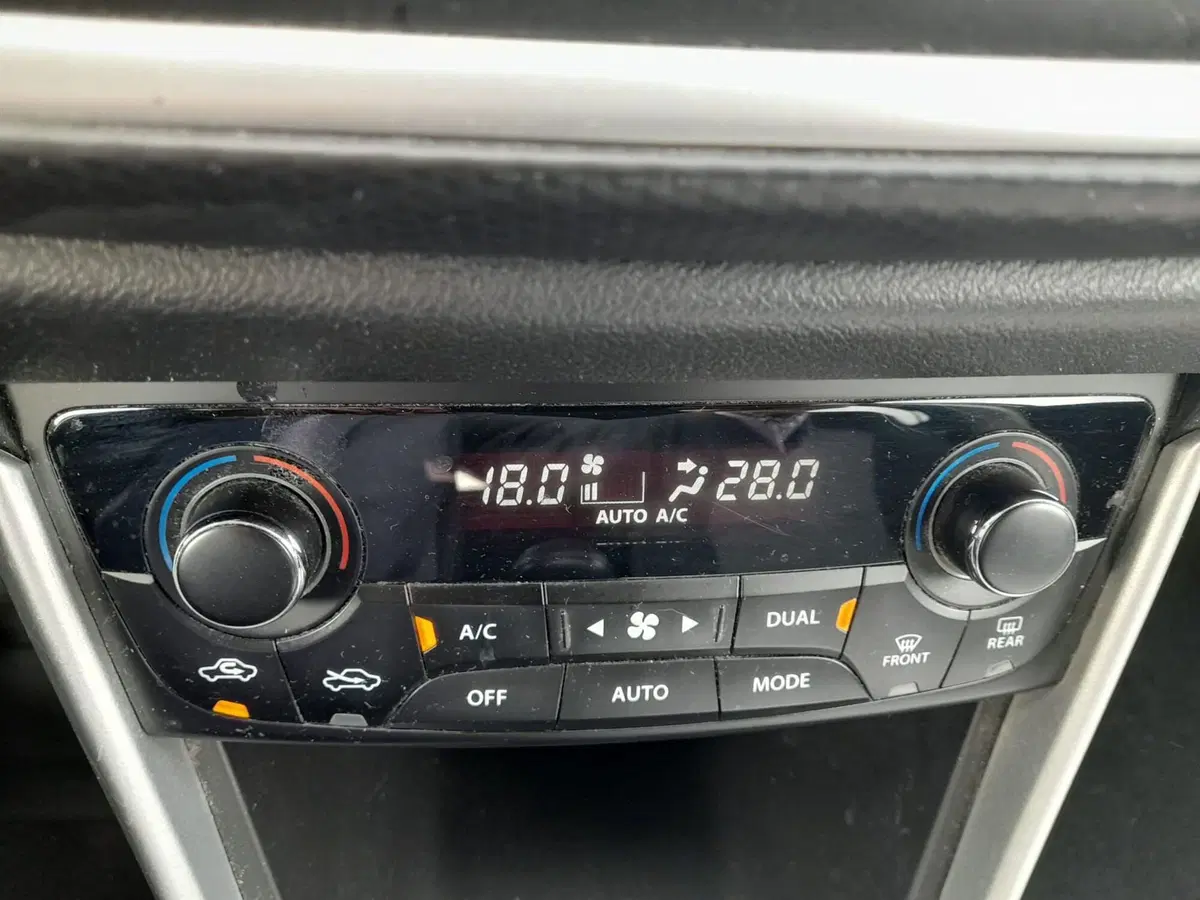 Suzuki S-Cross usata a L'Aquila (16)