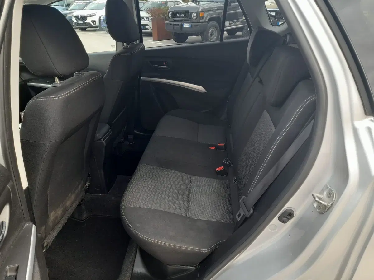 Suzuki S-Cross usata a L'Aquila (18)