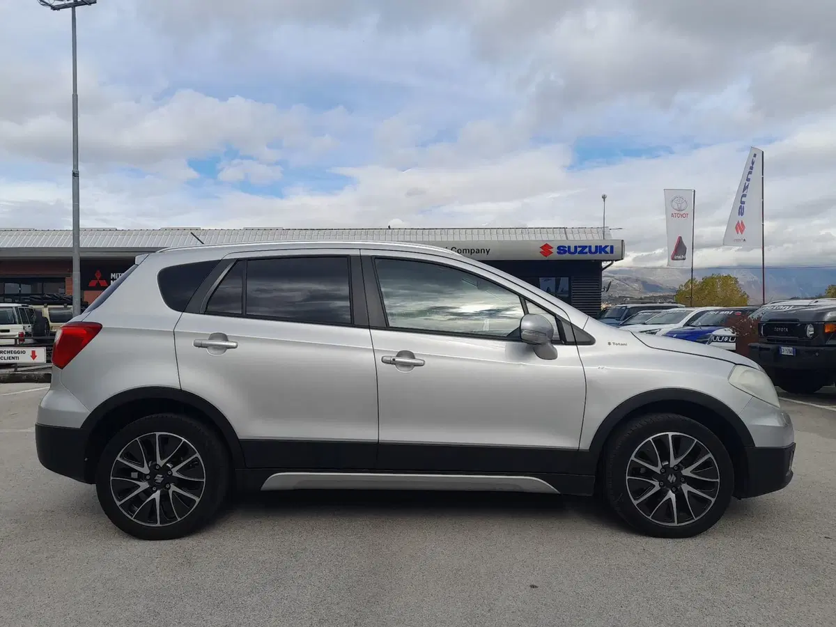 Suzuki S-Cross usata a L'Aquila (7)