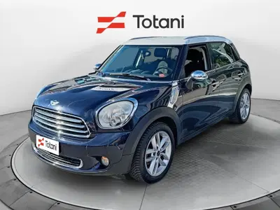 MINI Mini Countryman 2.0 Cooper D Countryman Automatica del 2013 usata a L'Aquila