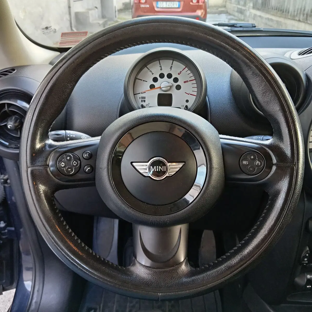 MINI Mini Countryman usata a L'Aquila (12)