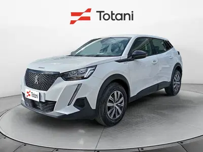 Peugeot 2008 BlueHDi 110 S&amp;S Allure del 2022 usata a L'Aquila