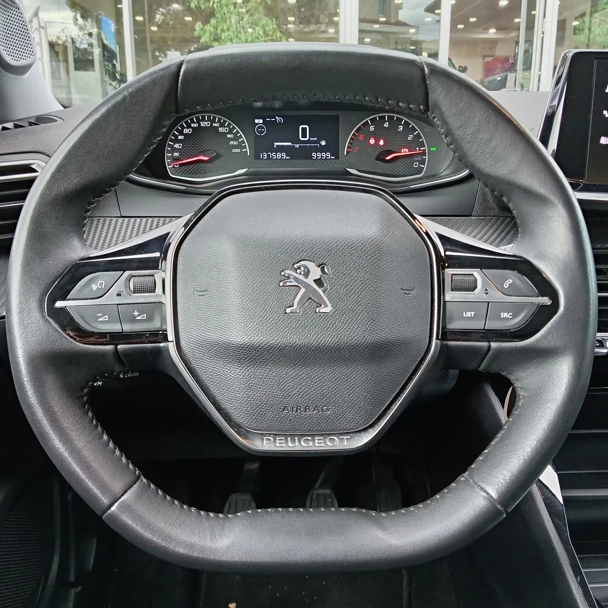 Peugeot 2008 usata a L'Aquila (8)