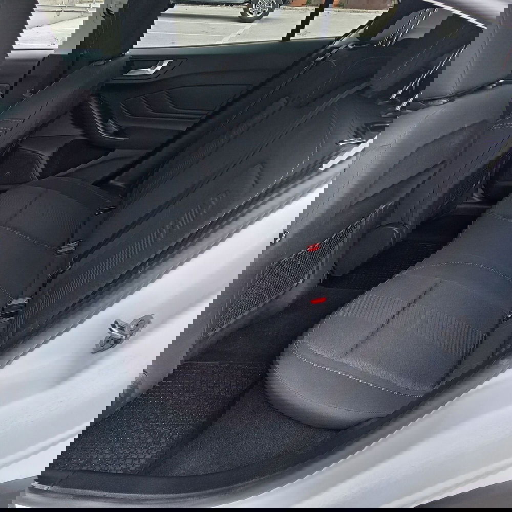 Ford Focus usata a L'Aquila (19)