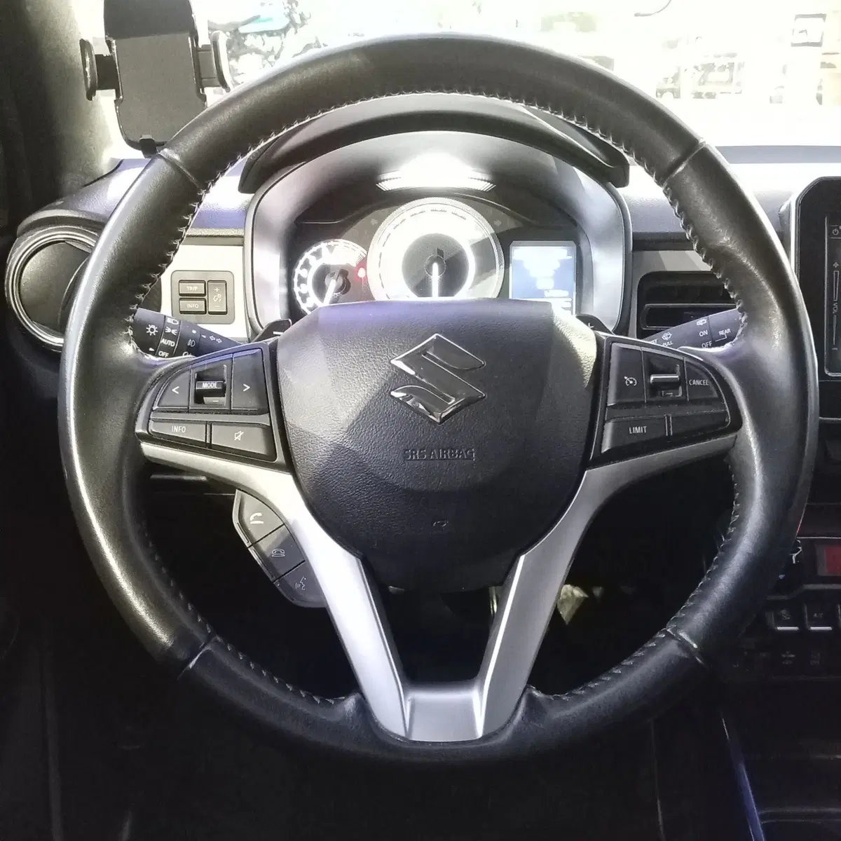 Suzuki Ignis usata a L'Aquila (14)