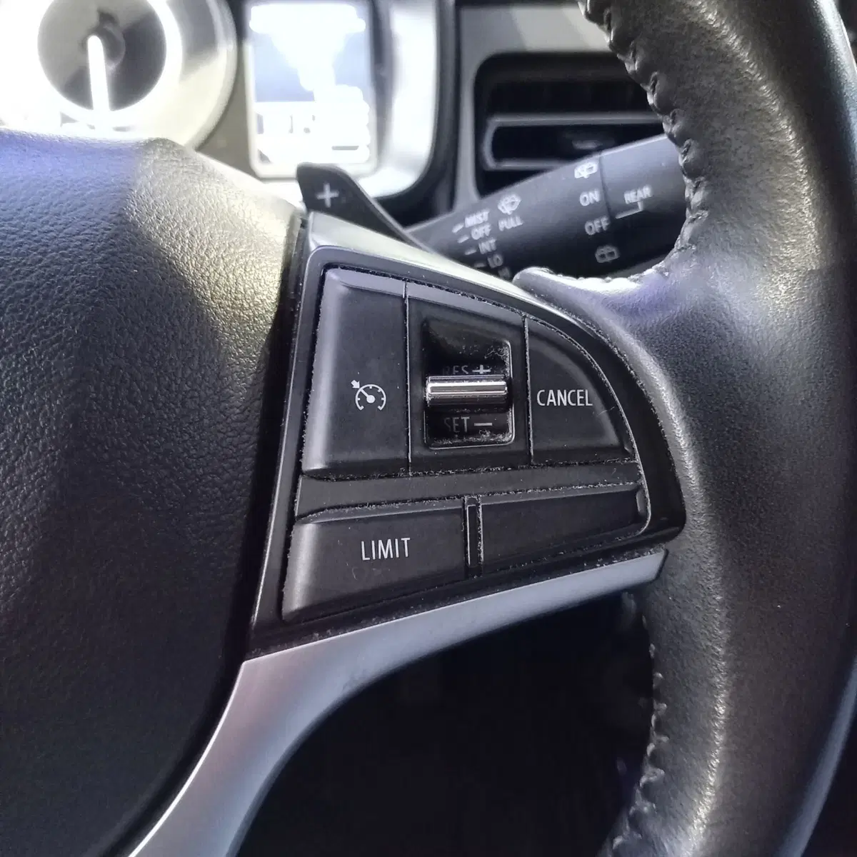 Suzuki Ignis usata a L'Aquila (9)