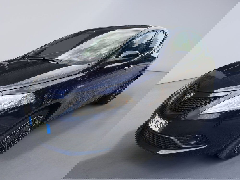 Lancia Ypsilon usata a Padova (2)