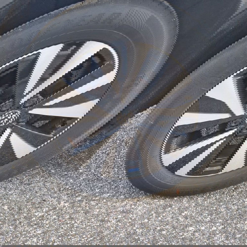 Volkswagen Taigo usata a Padova (9)
