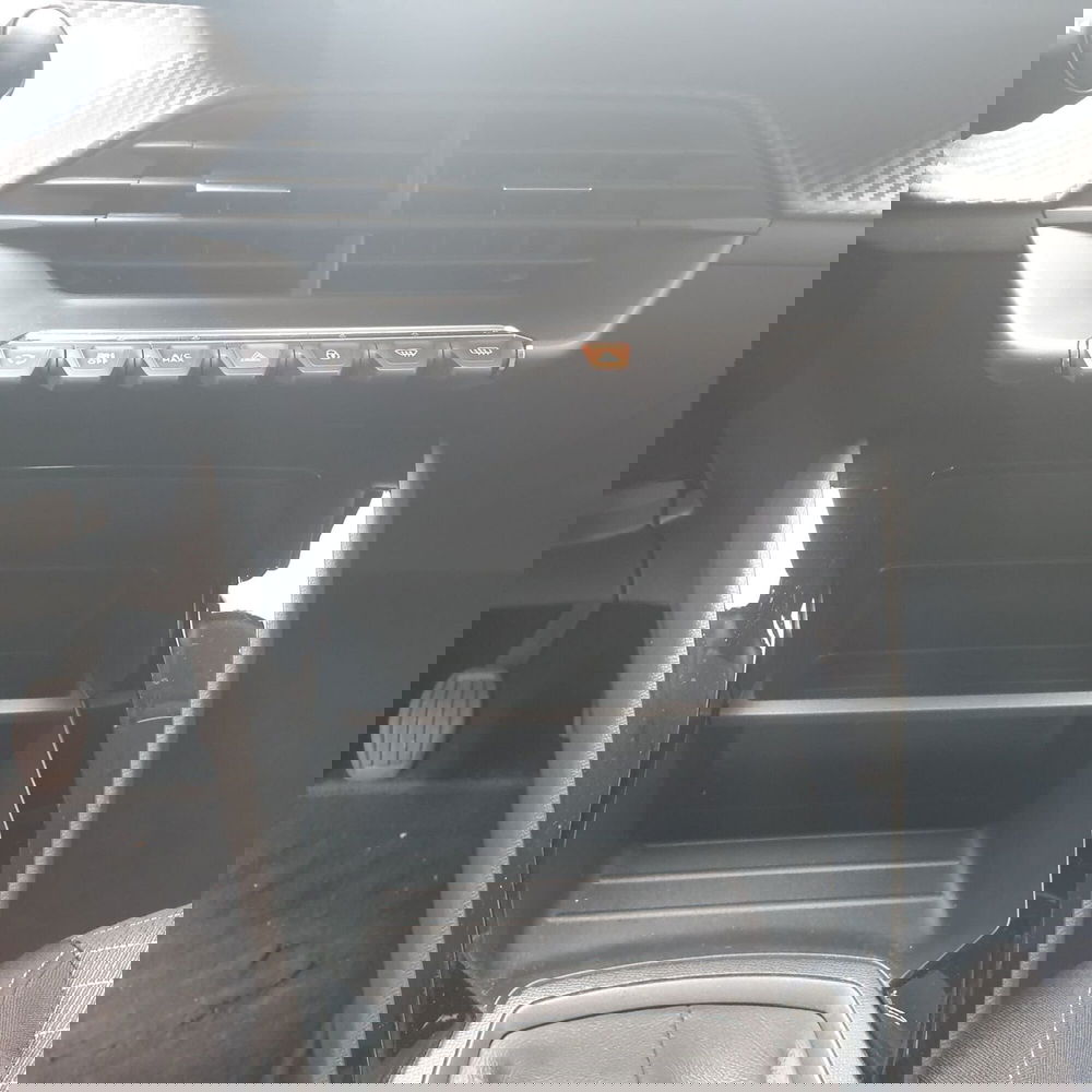 Peugeot 208 usata a Padova (13)