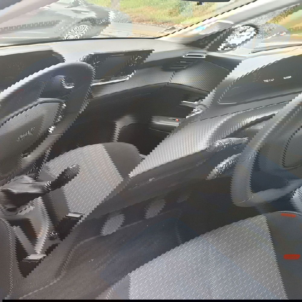 Peugeot 208 usata a Padova (9)