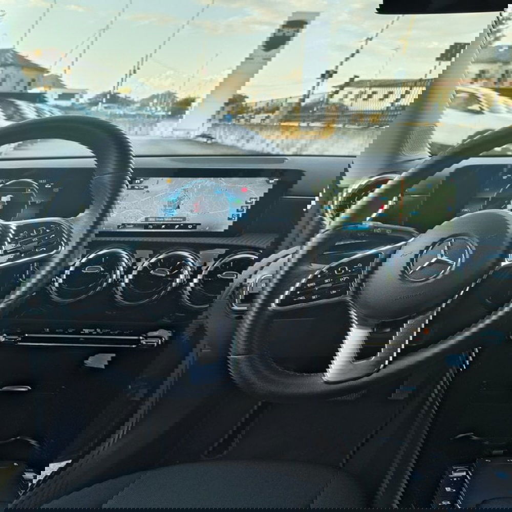 Mercedes-Benz CLA Shooting Brake usata a Padova (11)