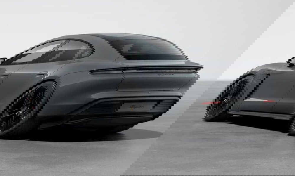 Porsche Taycan nuova a Firenze (3)