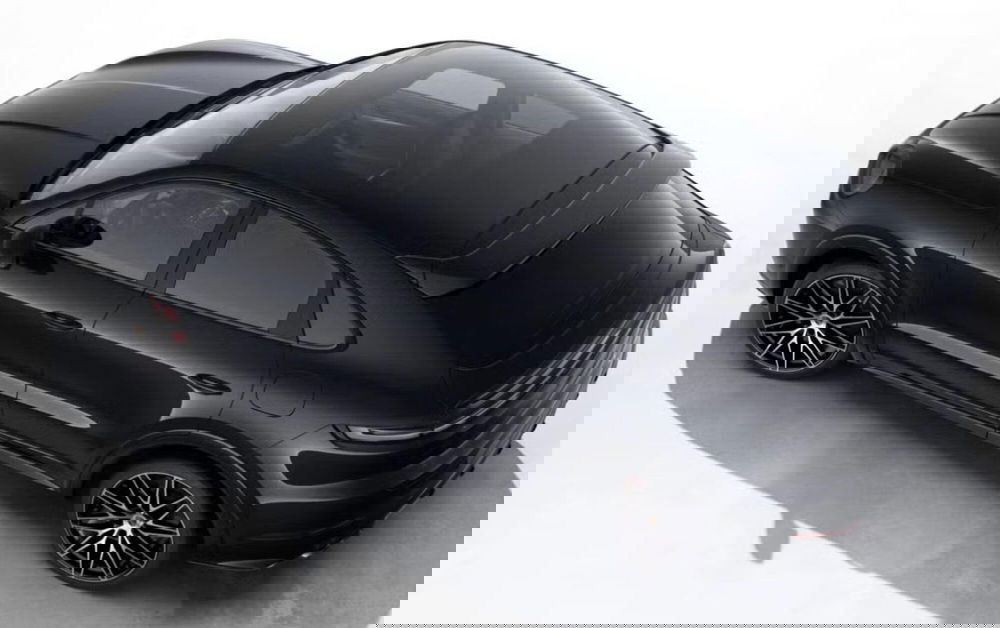 Porsche Cayenne nuova a Firenze (4)