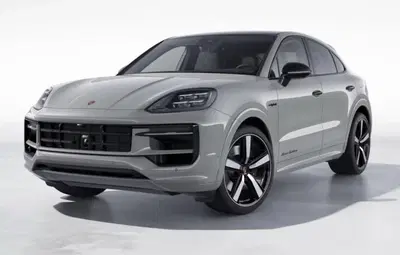 Porsche Cayenne Coup&eacute; 3.0 e-hybrid Black Edition tiptronic nuova a Firenze