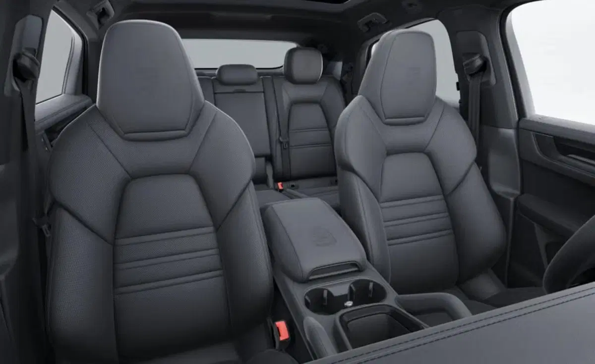 Porsche Cayenne Coupé nuova a Firenze (10)