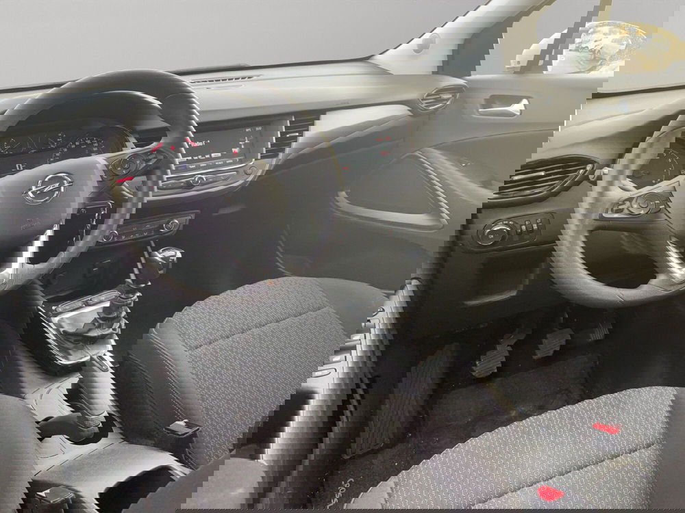 Opel Crossland X usata a Macerata (9)