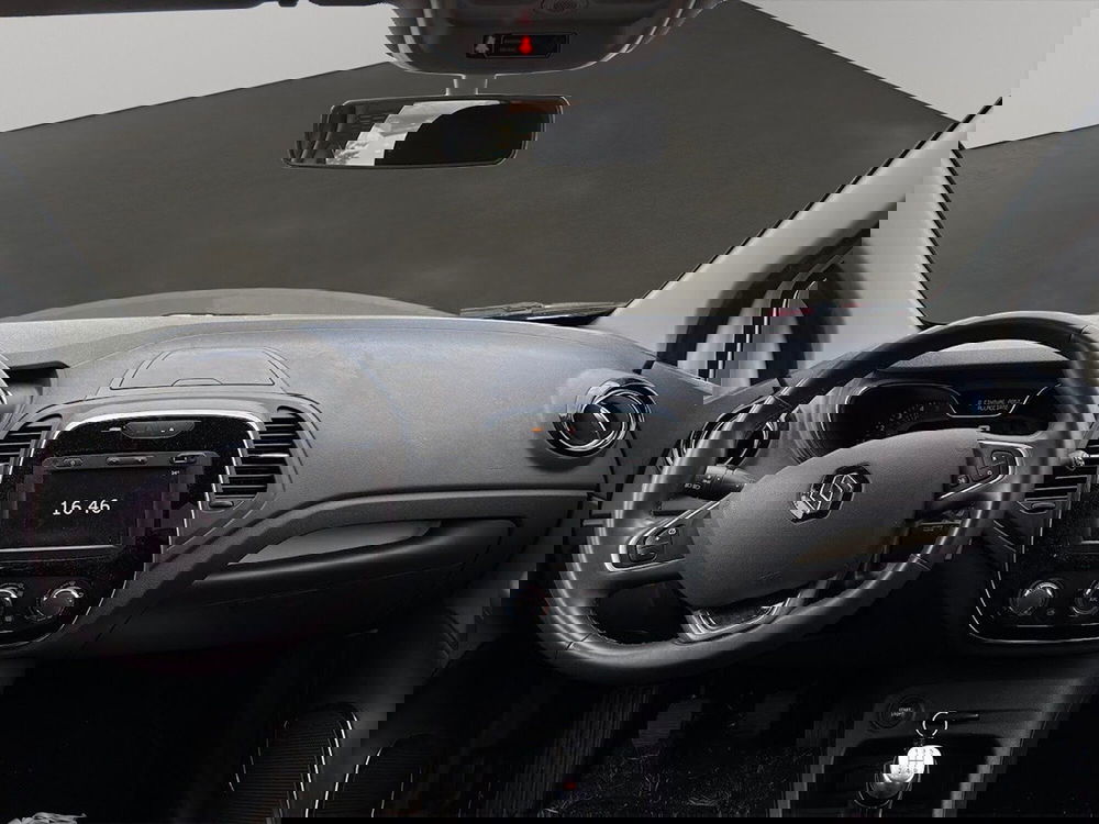 Renault Captur usata a Macerata (8)