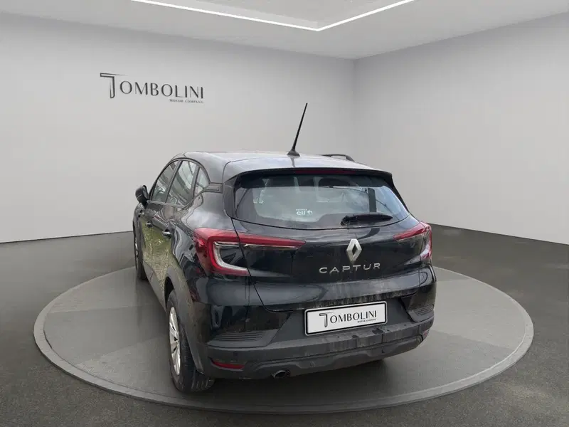 Renault Captur usata a Macerata (7)
