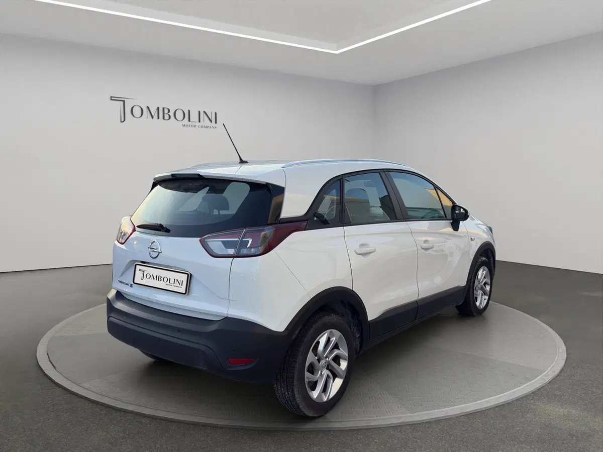 Opel Crossland X usata a Macerata (5)
