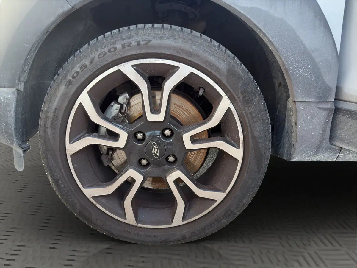 Ford EcoSport usata a Macerata (13)